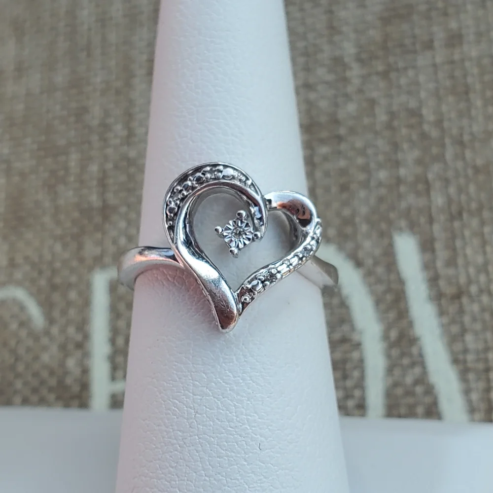 Sterling Diamond Heart Scrolled Ring - Picture 13 of 16
